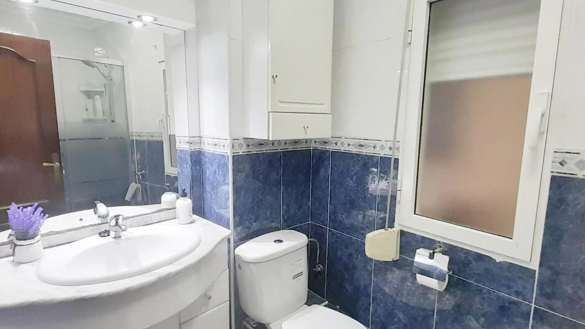 Apartamento En El Centro Amplio Y Confortable Màlaga